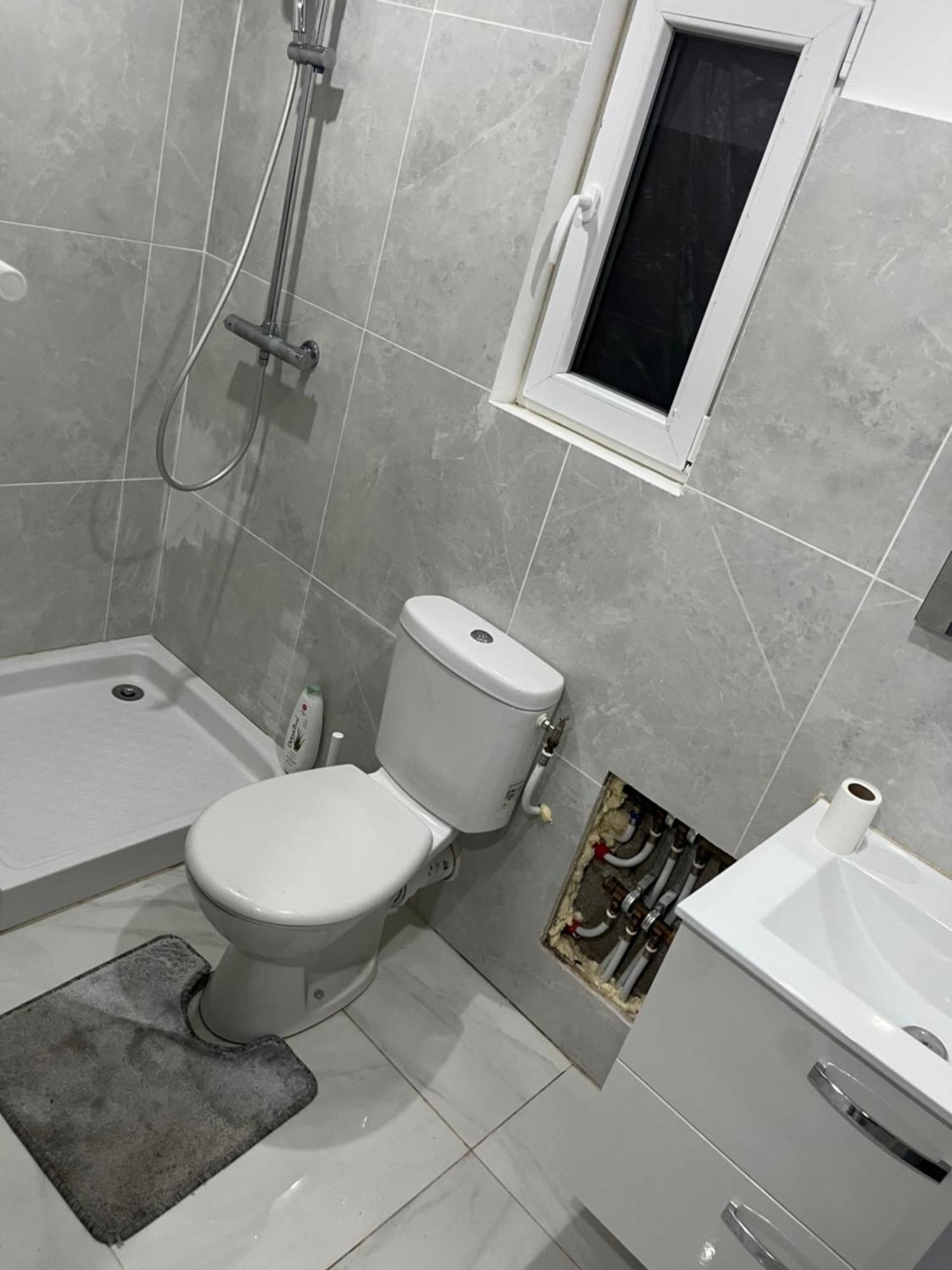 Appartement Calme Dans Villa Individuelle Bagnols-sur-Cèze Dış mekan fotoğraf